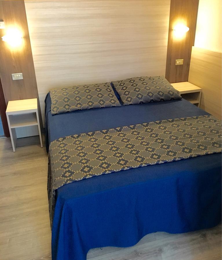 Hotel Della Motta Белариа-Игеа Марина Екстериор снимка